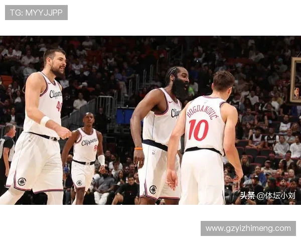 2016年NBA季后赛火箭与快船激战回顾精彩瞬间与关键时刻分析