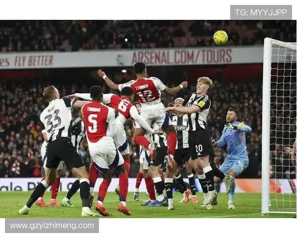 阿森纳与拜仁激战正酣昨日精彩对决引发球迷热议