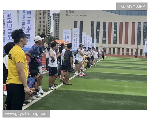 杭州飞盘队在滑板精英赛中的灵活性表现令人瞩目展现出卓越竞技水平